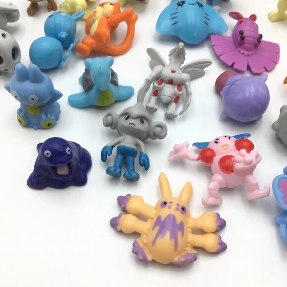 54 Pokemon Gumball Machine Micro Figures Lot 1" Character Mini Figurine Toys - Picture 2 of 10